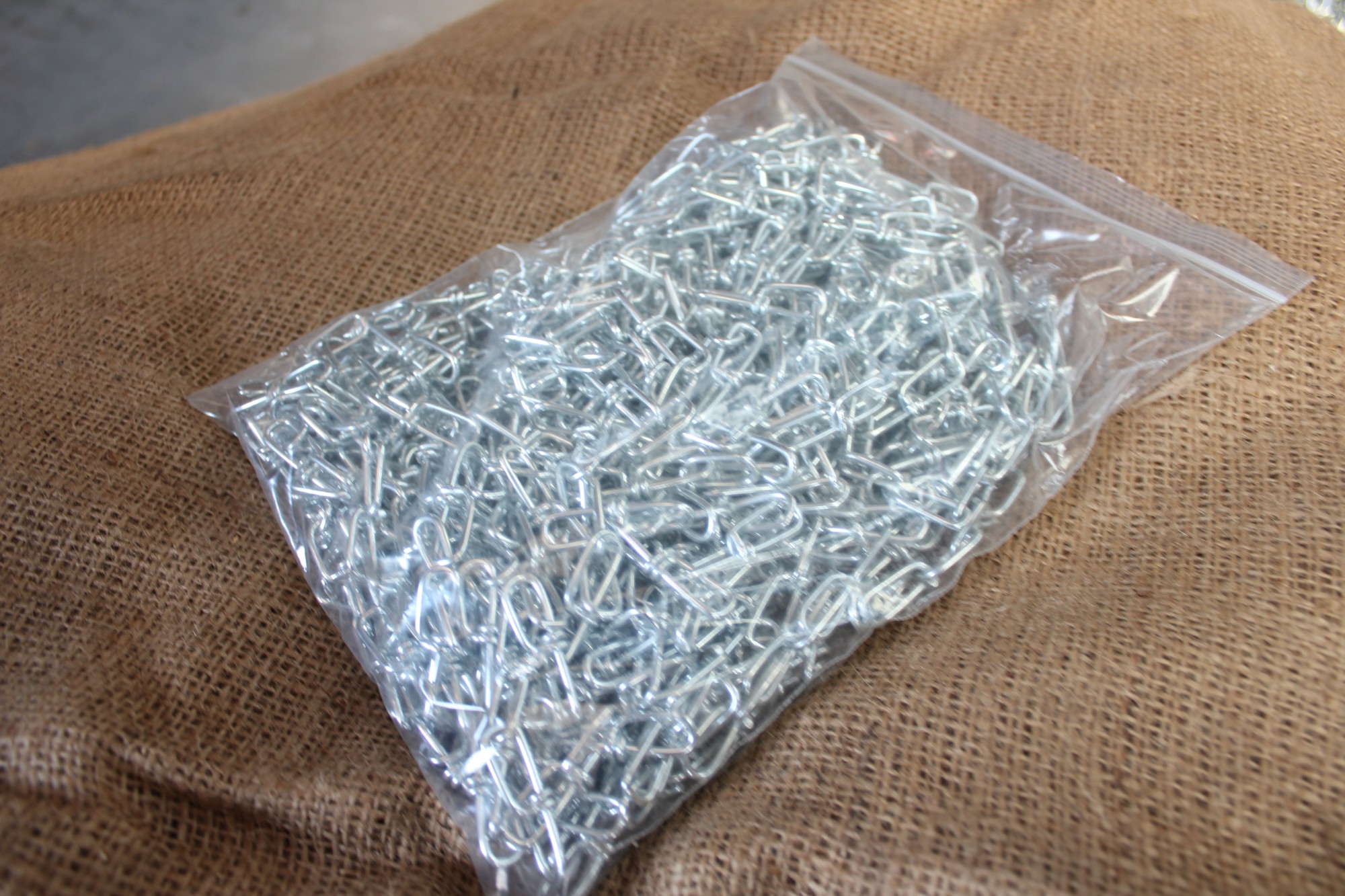 Decoration Use DIN 5686 Knotted Chain